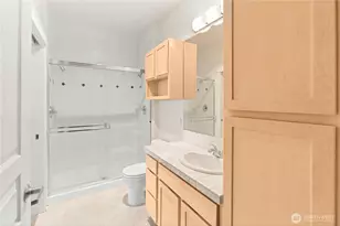 109 2nd St S, Kirkland, WA 98033 - Photo 10