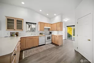 351 19th Street NE, East Wenatchee, WA 98802 - Photo 12