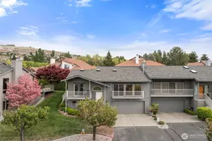 351 19th Street NE, East Wenatchee, WA 98802 - Photo 2