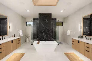 1215 96th Ave SE, Bellevue, WA 98004 - Photo 24