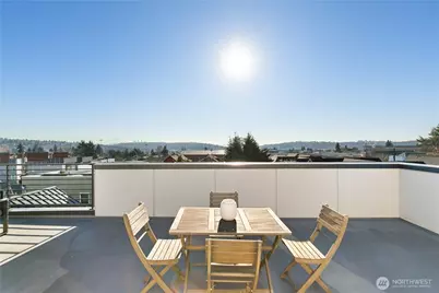 6729 14th Avenue NW #B, Seattle, WA 98117 - Photo 30