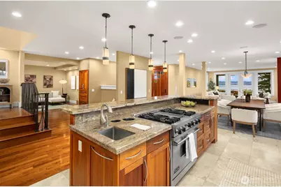 1610 10th Street W, Kirkland, WA 98033 - Photo 12