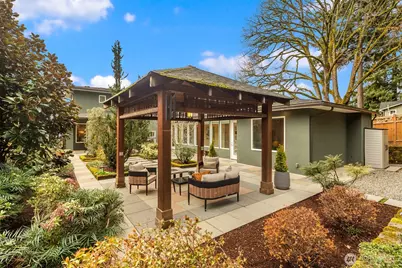 1610 10th Street W, Kirkland, WA 98033 - Photo 18