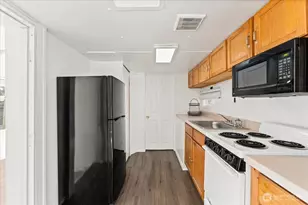 41722 S Shore Dr, Concrete, WA 98237 - Photo 8