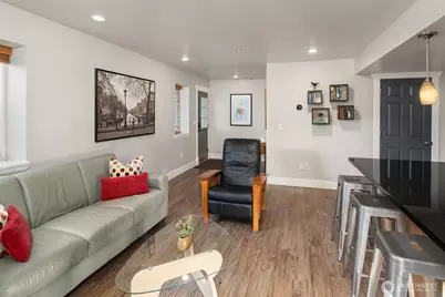 5217 5th Avenue NE, Seattle, WA 98105 - Photo 20