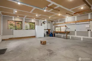 5981 Lynwood Center Rd NE, Bainbridge Island, WA 98110 - Photo 30