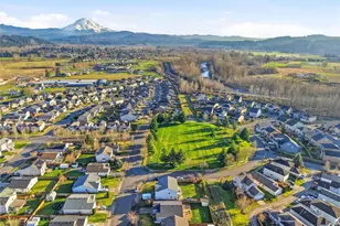 1015 Nunnally Ave NW, Orting, WA 98360 - Photo 38