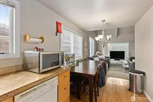 245 SE Croston Ln, Issaquah, WA 98027 - Photo 10