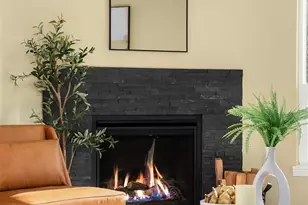 9416 1st Ave NE, Seattle, WA 98115 - Photo 4