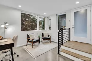 9732 Woodlawn Ave N, Seattle, WA 98103 - Photo 6