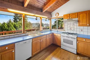 22516 100th Pl SW, Vashon, WA 98070 - Photo 10