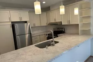 1750 152nd Ave NE, Bellevue, WA 98007 - Photo 4