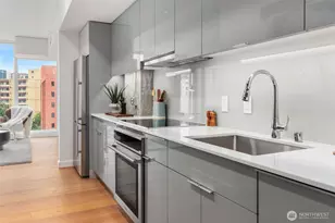 450 South Main St, Seattle, WA 98104 - Photo 8