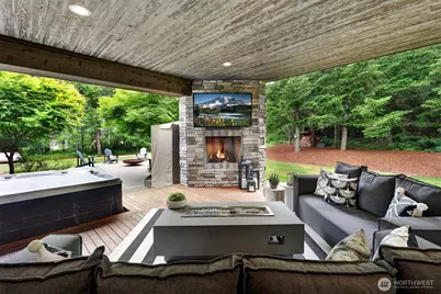 28430 316th Way SE, Ravensdale, WA 98051 - Photo 18