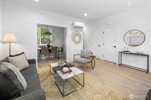 316 N 84th St, Seattle, WA 98103 - Photo 8