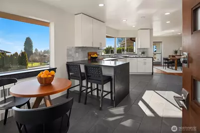 6070 Seward Park Avenue S, Seattle, WA 98118 - Photo 10