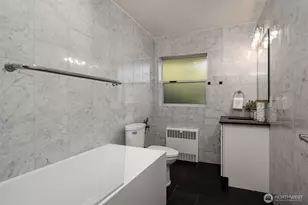 6070 Seward Park Ave S, Seattle, WA 98118 - Photo 20