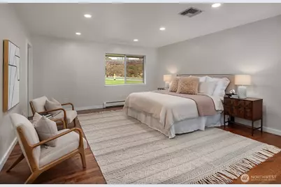 6070 Seward Park Avenue S, Seattle, WA 98118 - Photo 16