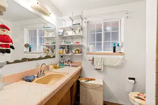 8829 20th Ave SW, Seattle, WA 98106 - Photo 14