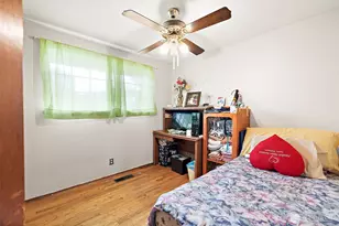 8829 20th Ave SW, Seattle, WA 98106 - Photo 10