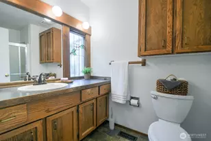 2201 Nut Tree Loop SE, Olympia, WA 98501 - Photo 20