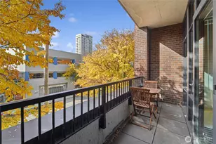 2720 3rd Ave, Seattle, WA 98121 - Photo 6