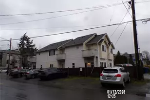 501 N 105th St, Seattle, WA 98133 - Photo 32