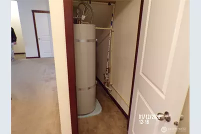 501 N 105th Street #A,B&C, Seattle, WA 98133 - Photo 8