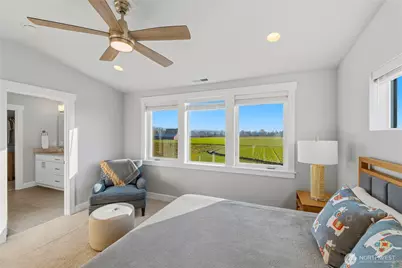 405 Maple Avenue, La Conner, WA 98257 - Photo 18