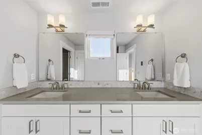 405 Maple Avenue, La Conner, WA 98257 - Photo 14