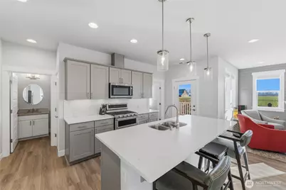 405 Maple Avenue, La Conner, WA 98257 - Photo 6