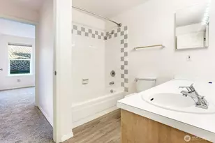 407 N 49th St, Seattle, WA 98103 - Photo 20