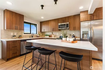 406 S 144th Street, Burien, WA 98168 - Photo 10