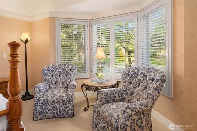 1708 Bellevue Way NE, Bellevue, WA 98004 - Photo 10