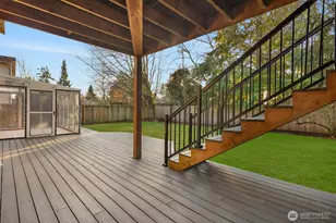 14401 82nd Ave NE, Kirkland, WA 98034 - Photo 30