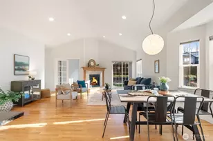 2521 Elmhurst Ct, Bellingham, WA 98229 - Photo 8