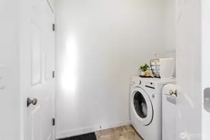 2521 Elmhurst Ct, Bellingham, WA 98229 - Photo 22