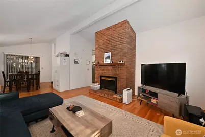 1614 NE 199th Court, Shoreline, WA 98155 - Photo 4