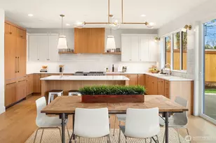 13779 NE 101st St, Kirkland, WA 98033 - Photo 8