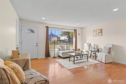 6661 E Tonia Street, Tacoma, WA 98404 - Photo 2