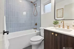 4104 49th Ave SW, Seattle, WA 98116 - Photo 6