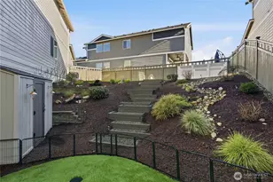 23655 Tahoma Pl, Black Diamond, WA 98010 - Photo 36