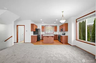 1128 Chestnut St, Everett, WA 98201 - Photo 6