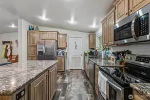 245 W 2nd St, Ryderwood, WA 98581 - Photo 14