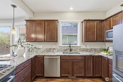 624 NE 2nd Avenue, Camas, WA 98607 - Photo 12