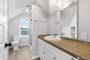 624 NE 2nd Ave, Camas, WA 98607 - Photo 26