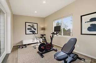 711 N 97th St, Seattle, WA 98103 - Photo 30