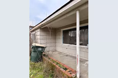110 SE X Street, Tumwater, WA 98501 - Photo 2