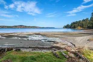 12825 SW Ober Beach Rd, Vashon, WA 98070 - Photo 2