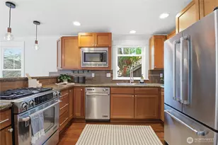 3020 14th Ave W, Seattle, WA 98119 - Photo 10